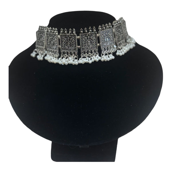 Traditional silver oxidized choker jewelry set